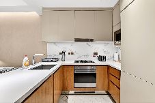 Apartment in Dubai - Unique | 1 br in Opera